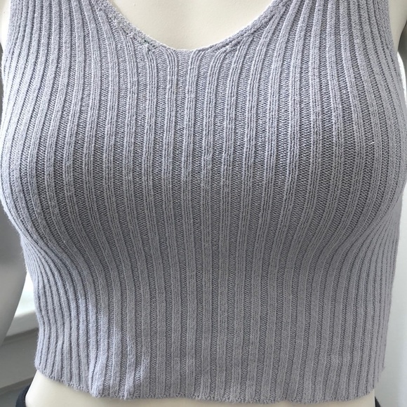BRANDY MELVILLE BABY BLUE CROP TOP ONE SIZE - Picture 3 of 5